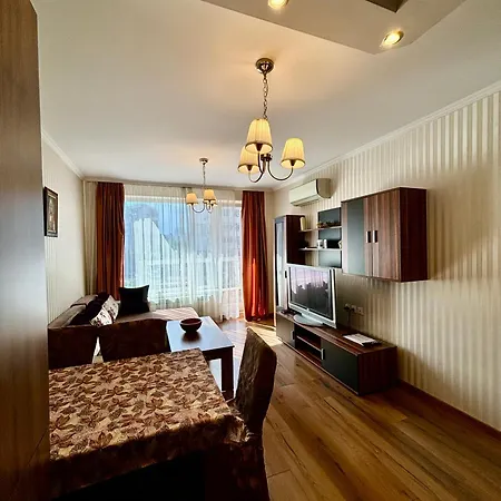 Timeless Comfort Business Park Free Parking *