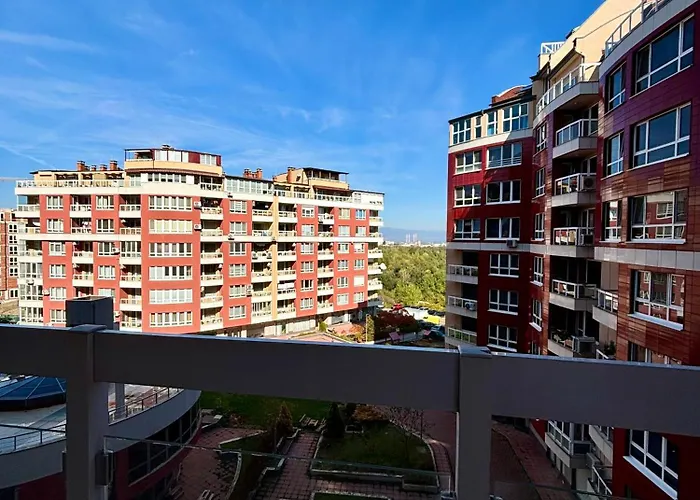 Timeless Comfort Business Park Free Parking Freewifi Апартамент *